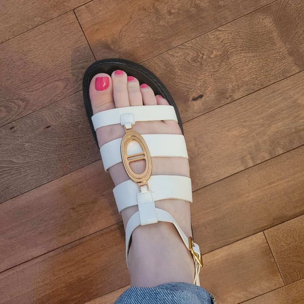 Sandals - Picture 2 of 6